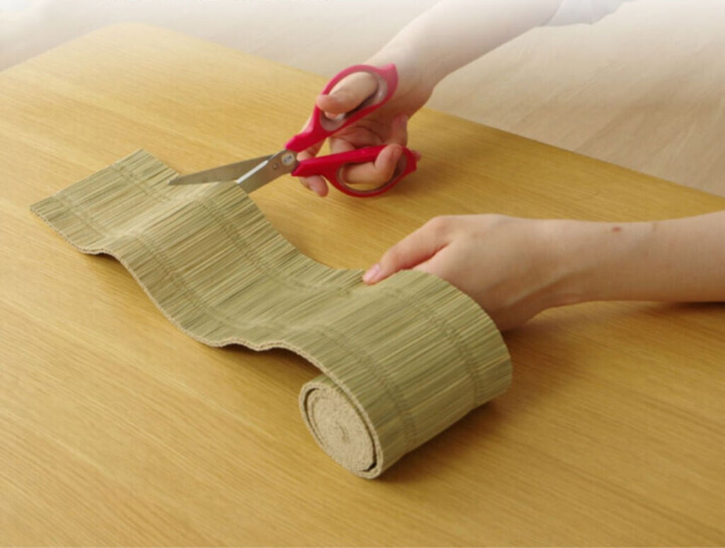 カットしてコースターやランチョンマットにすることもできる画像