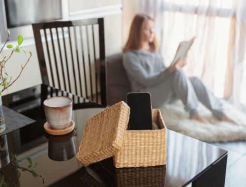 デジタル・デトックスで心を整えるための具体的な方法と自律神経への効果_タイトル画像